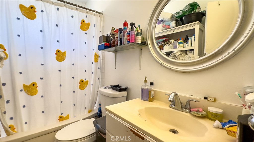 1837 Beloit Avenue Property Photo 34