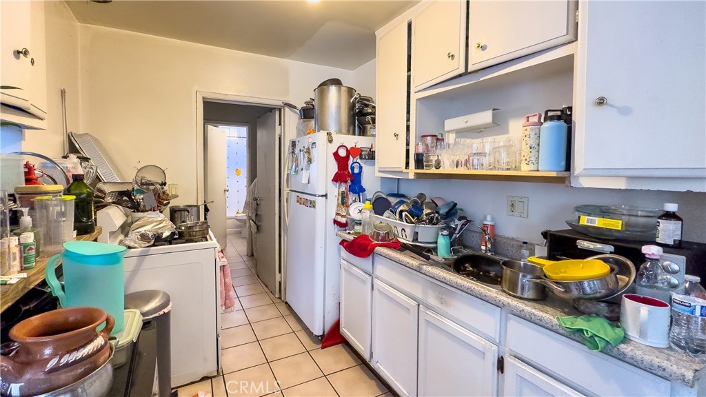 1837 Beloit Avenue Property Photo 38