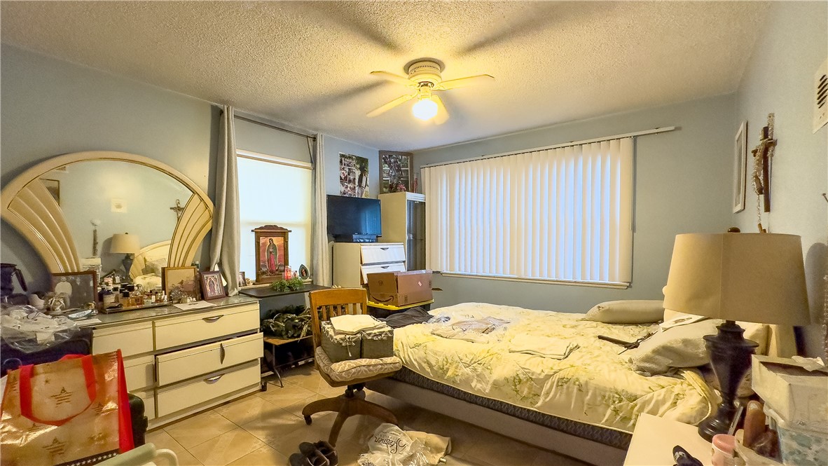 1837 Beloit Avenue Property Photo 19