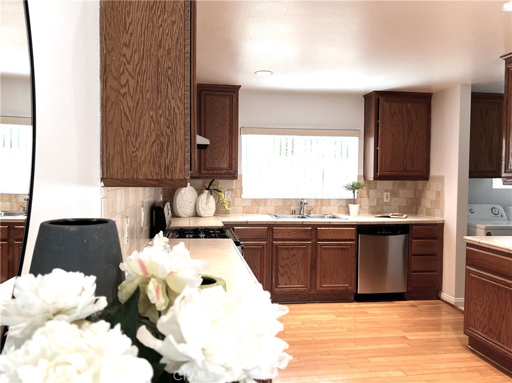 3341 Division Property Photo 11
