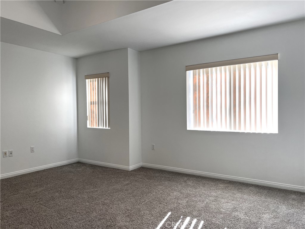 3341 Division Property Photo 19