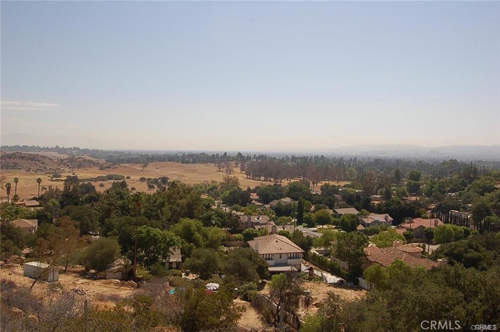 8584 Hillcroft Drive Property Photo