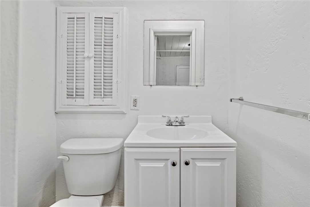 1516 E Maple Street Property Photo 26