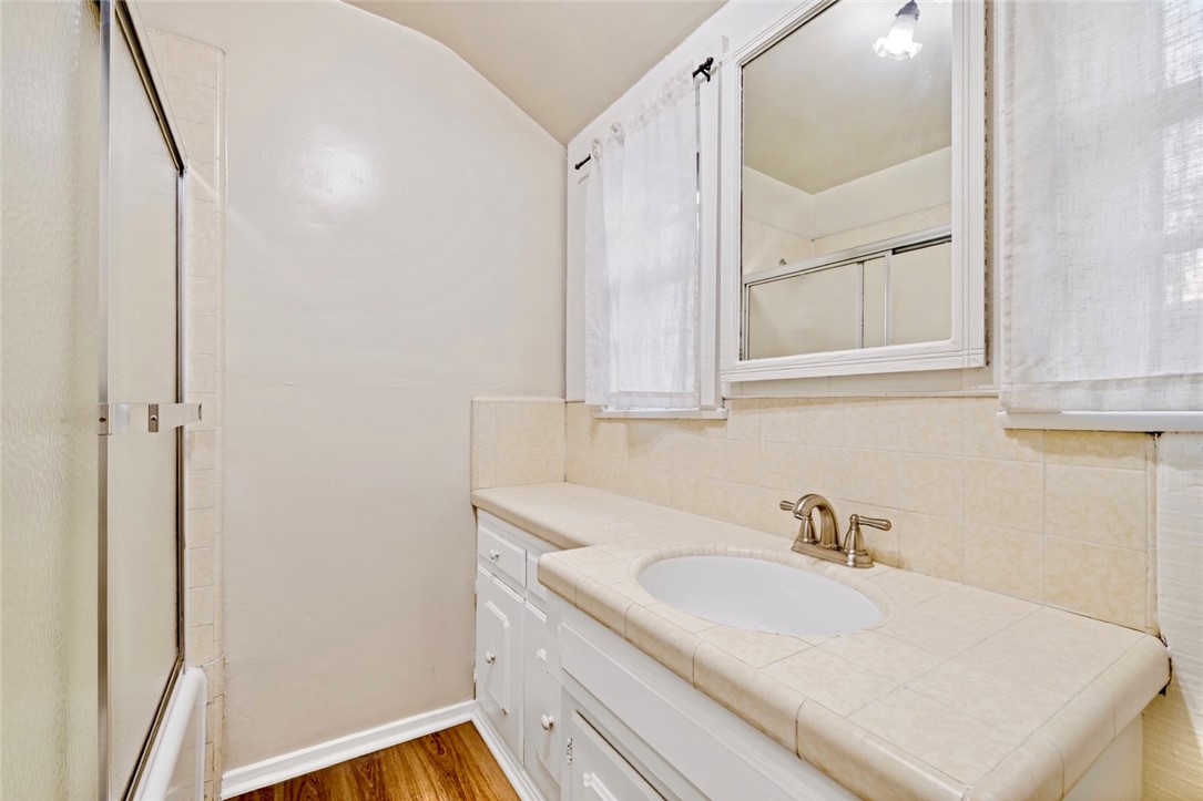 1516 E Maple Street Property Photo 31