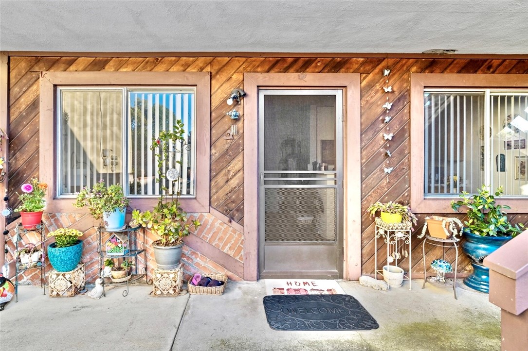 1516 E Maple Street Property Photo 40
