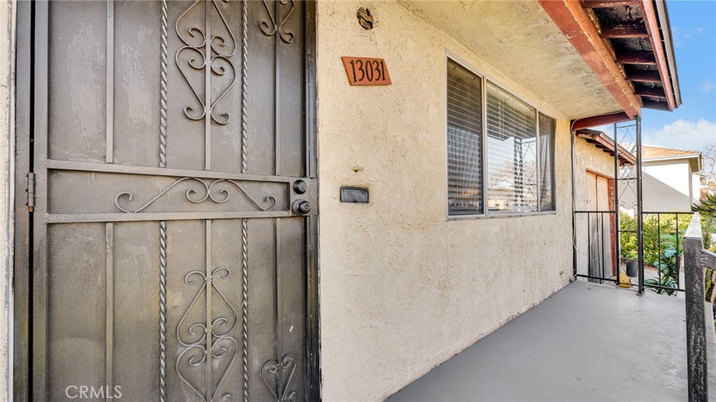 13031 S Catalina Avenue Property Photo 3