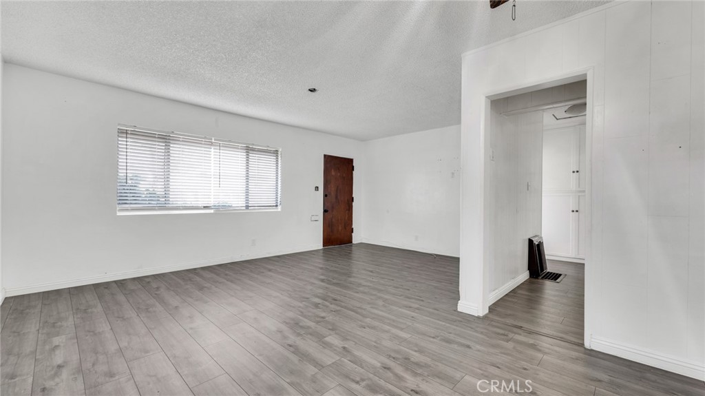 13031 S Catalina Avenue Property Photo 5