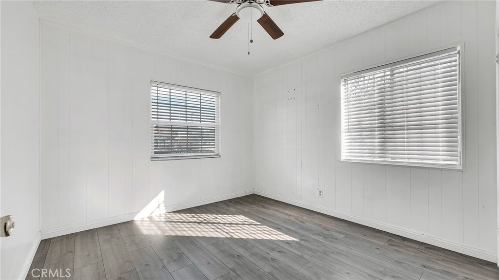 13031 S Catalina Avenue Property Photo 12