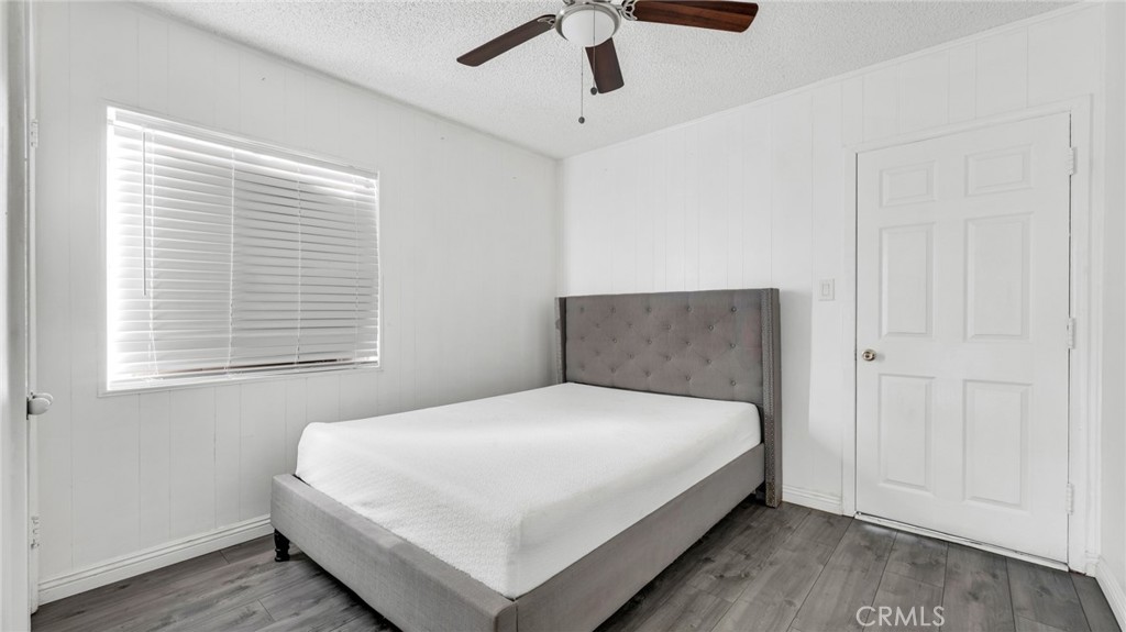 13031 S Catalina Avenue Property Photo 14