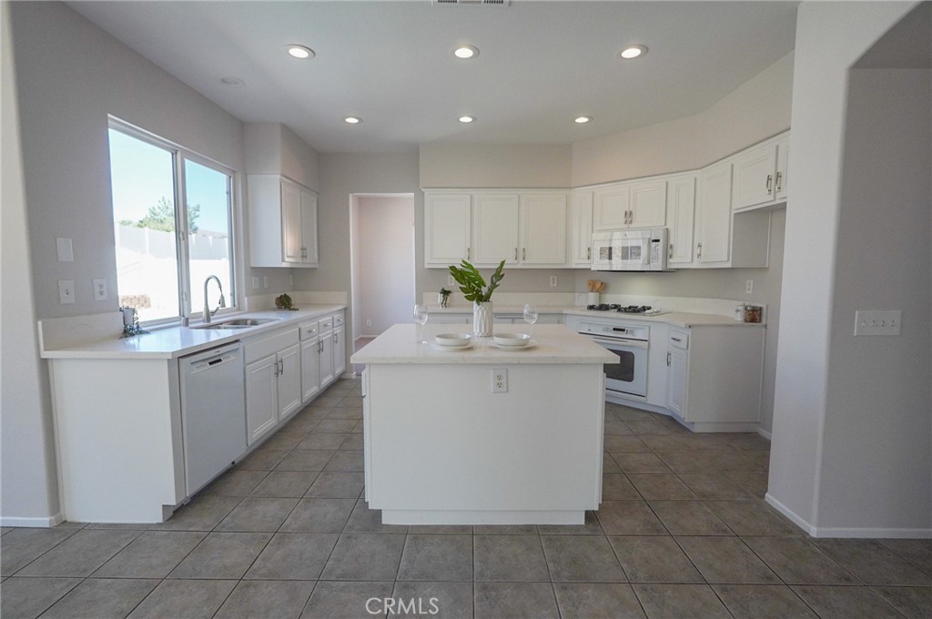 42333 Ridge View Drive Property Photo 14