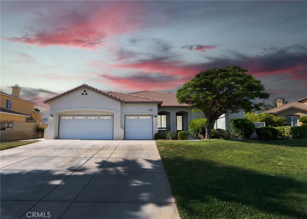 41704 Firenze Street Property Photo 2