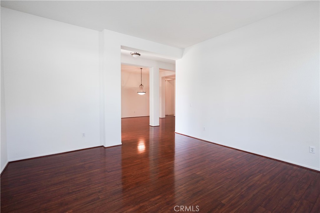 41704 Firenze Street Property Photo 8