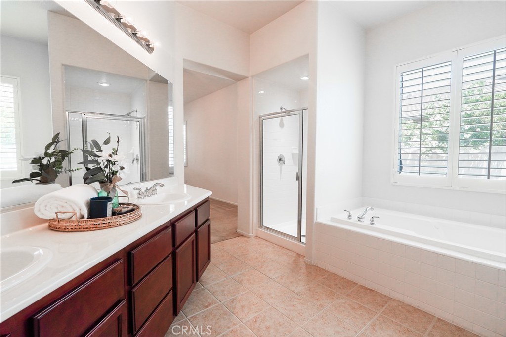 41704 Firenze Street Property Photo 21