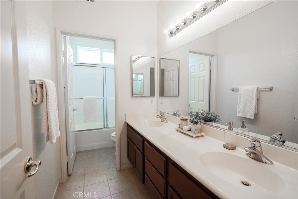 41704 Firenze Street Property Photo 29
