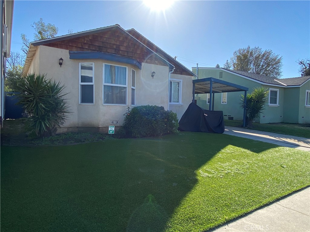 5776 Andasol Avenue Property Photo 3