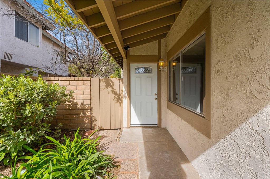 15929 Ada Street Property Photo 4