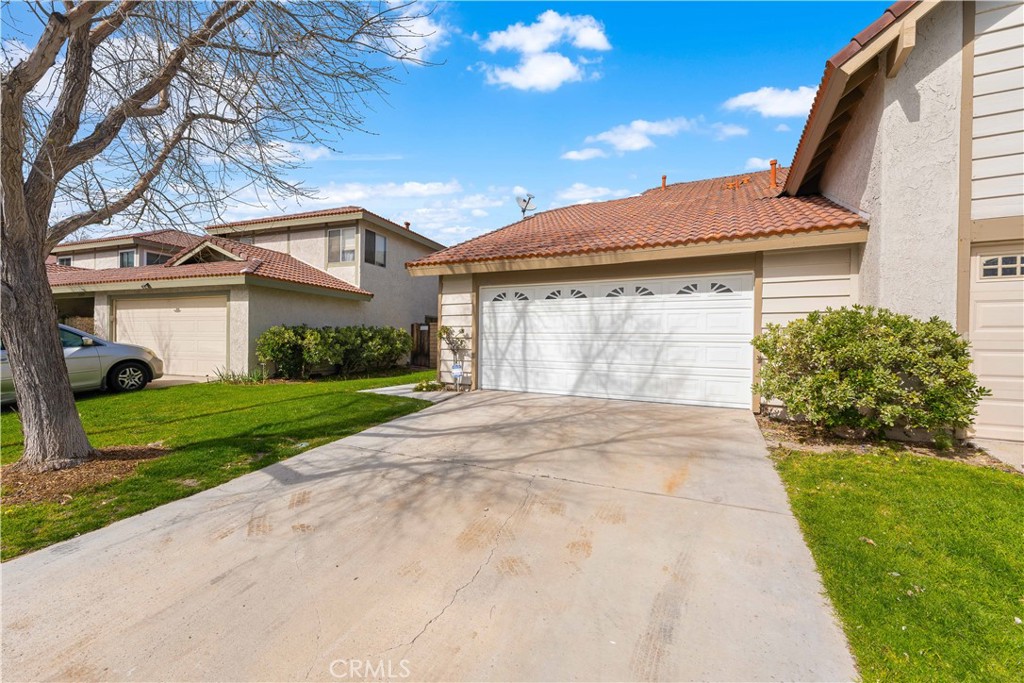 15929 Ada Street Property Photo 5