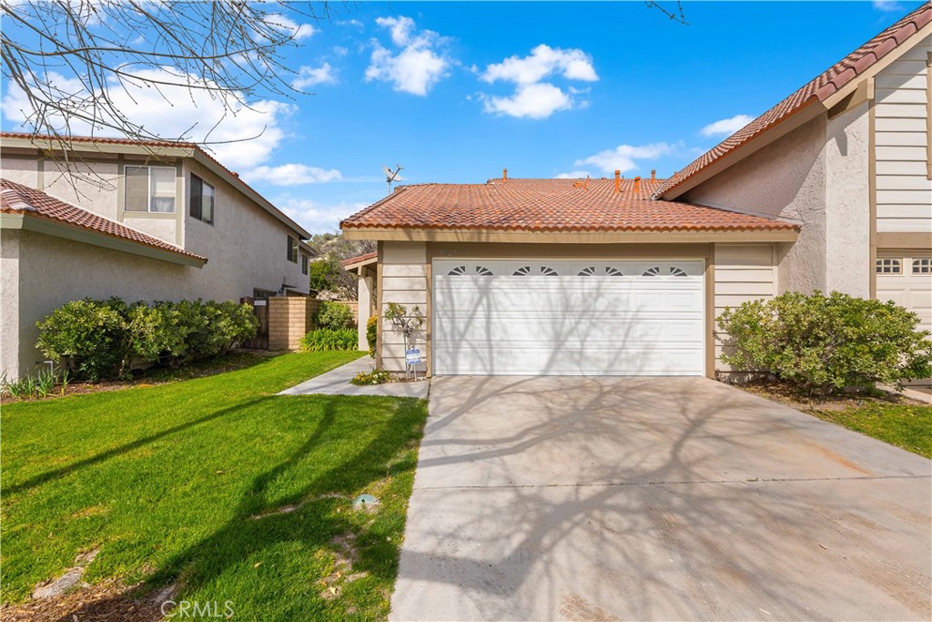 15929 Ada Street Property Photo 6