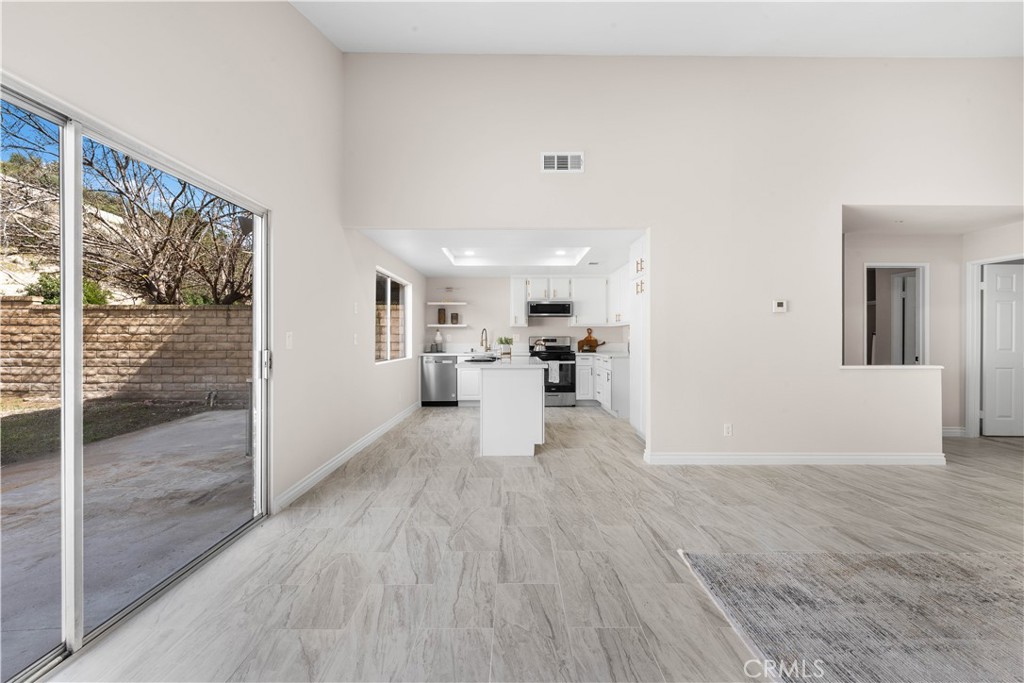 15929 Ada Street Property Photo 18
