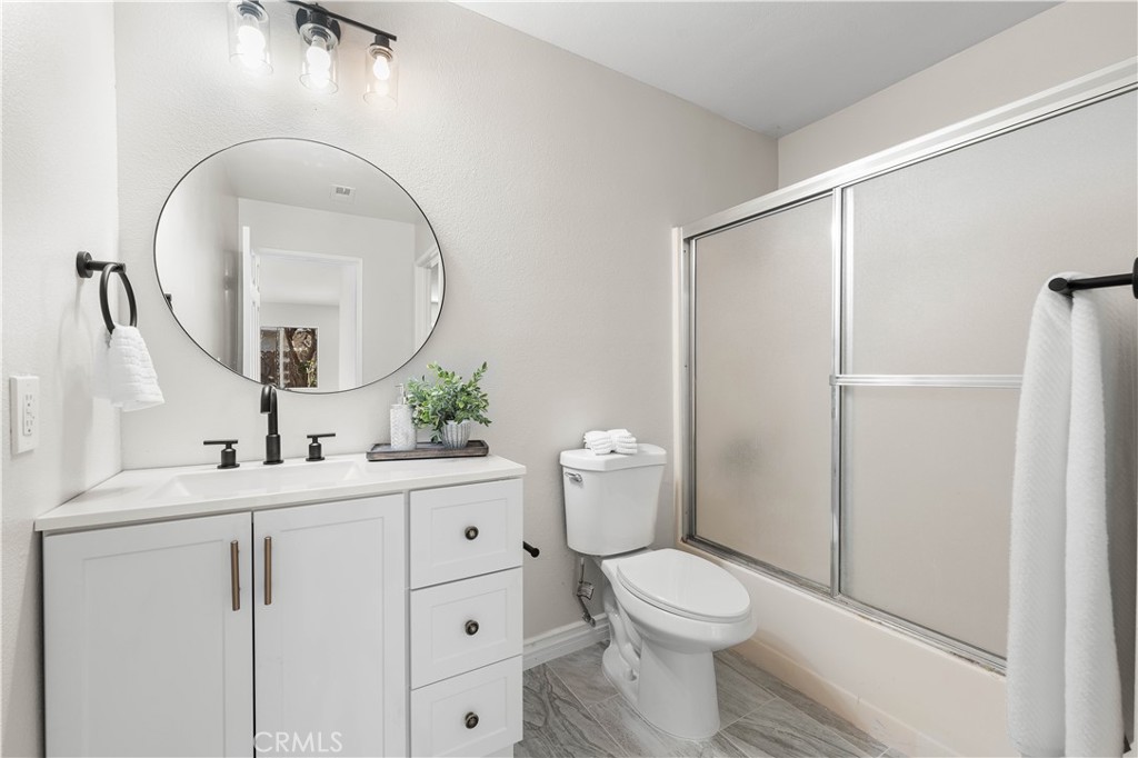 15929 Ada Street Property Photo 28
