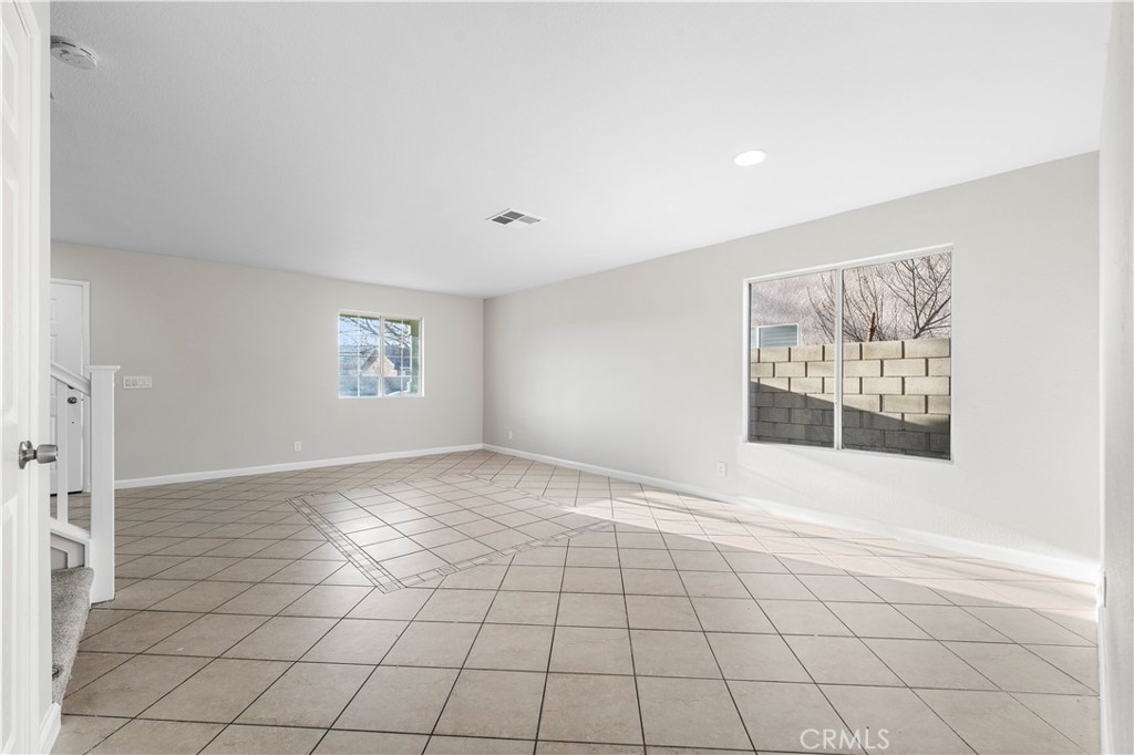 45620 Barham Avenue Property Photo 13