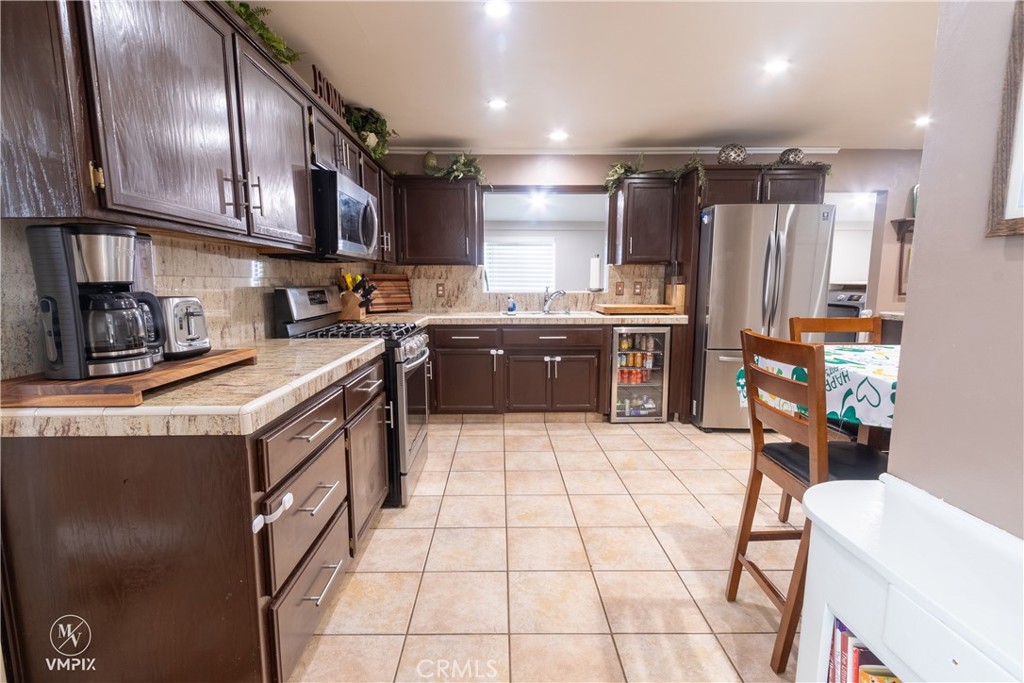 11697 Melcher Road Property Photo 13