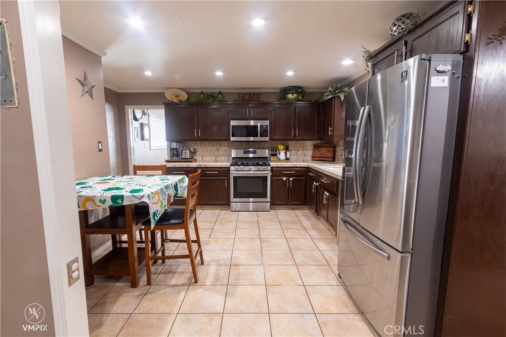 11697 Melcher Road Property Photo 14