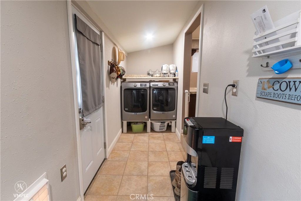 11697 Melcher Road Property Photo 19