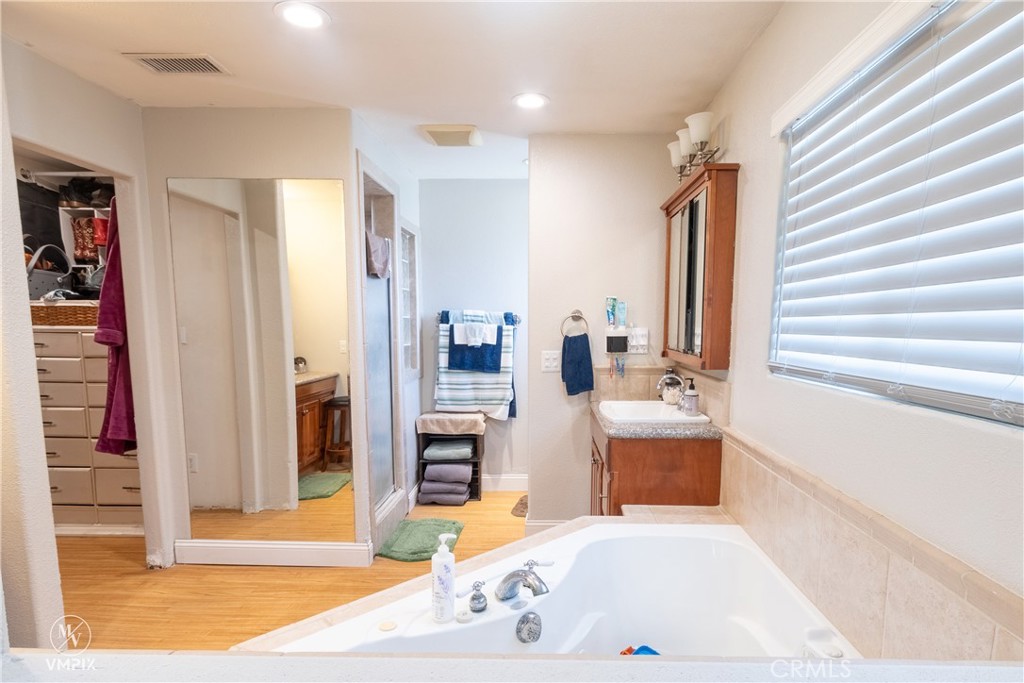 11697 Melcher Road Property Photo 23