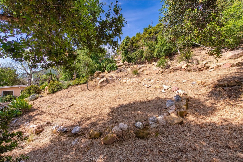 8657 Valley Circle Boulevard Property Photo 5