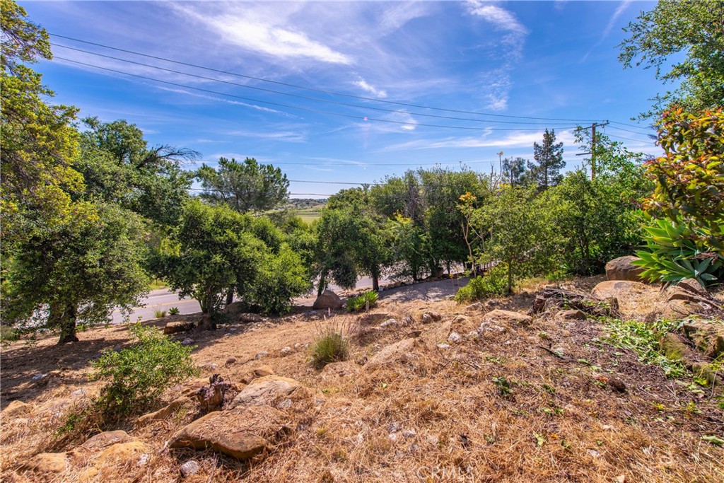 8657 Valley Circle Boulevard Property Photo 10