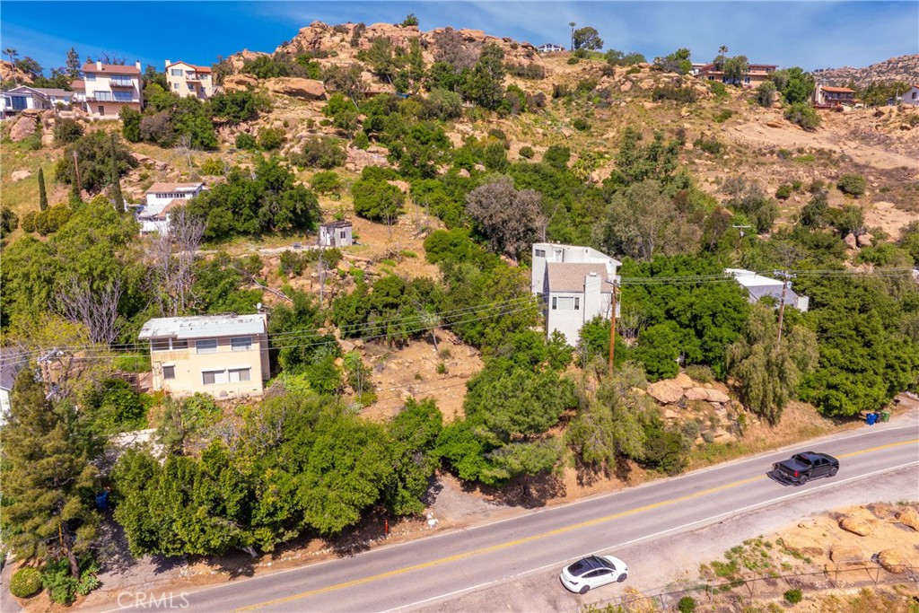 8657 Valley Circle Boulevard Property Photo 16