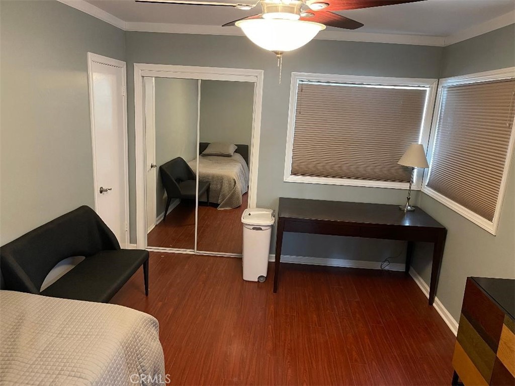 10009 Forbes Avenue Property Photo 4