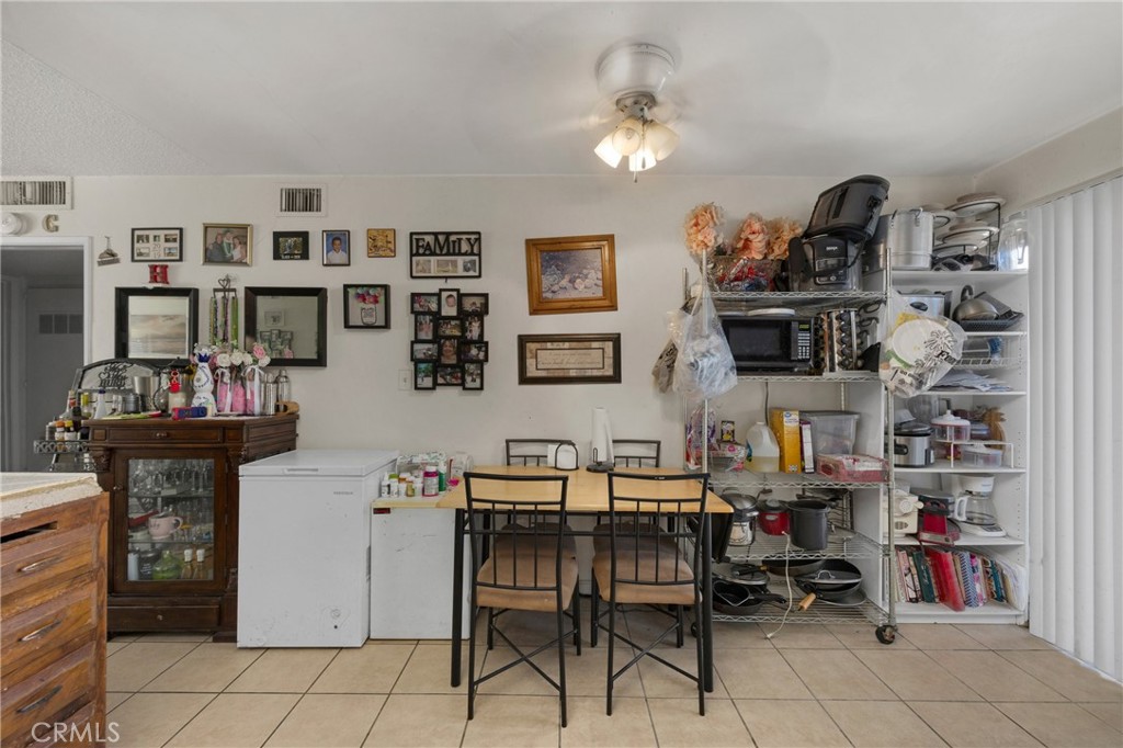 2801 Alta Vista Drive Property Photo 15