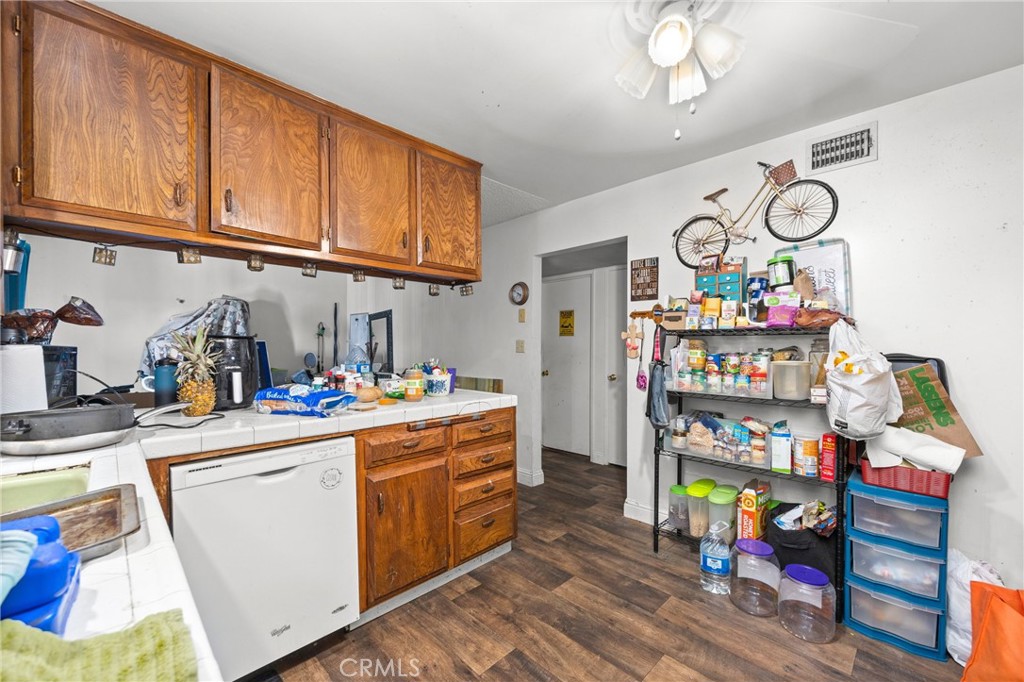2801 Alta Vista Drive Property Photo 19