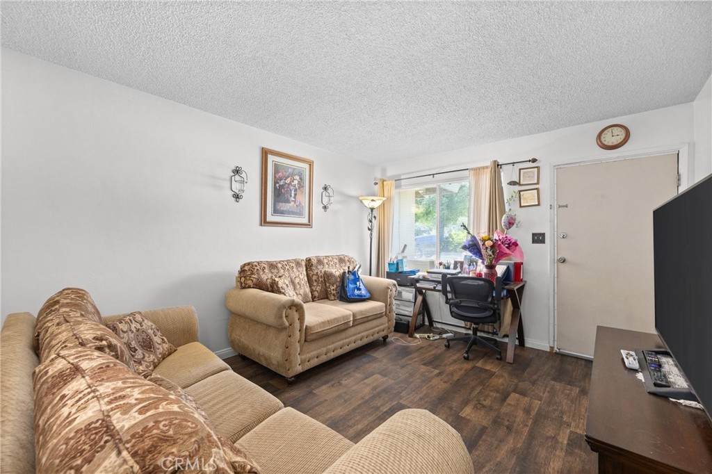 2801 Alta Vista Drive Property Photo 25