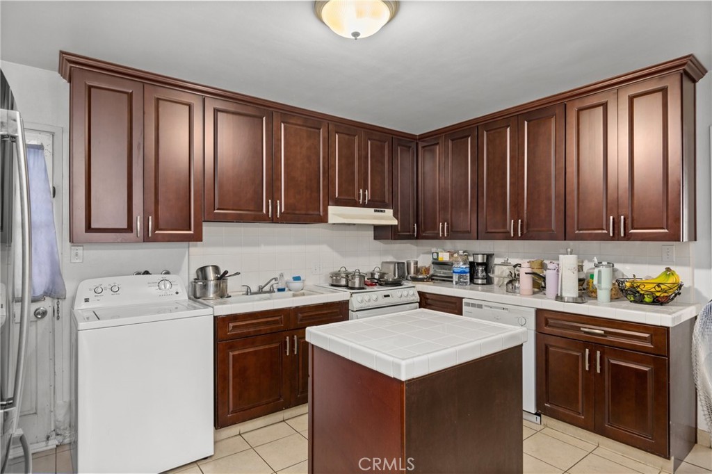 2801 Alta Vista Drive Property Photo 27