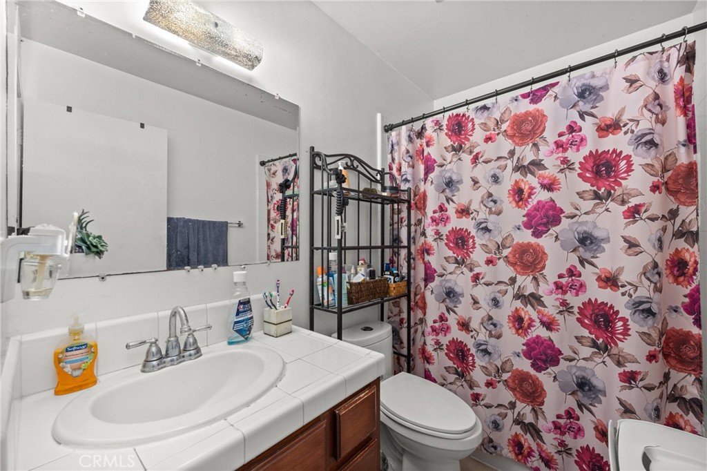 2801 Alta Vista Drive Property Photo 29