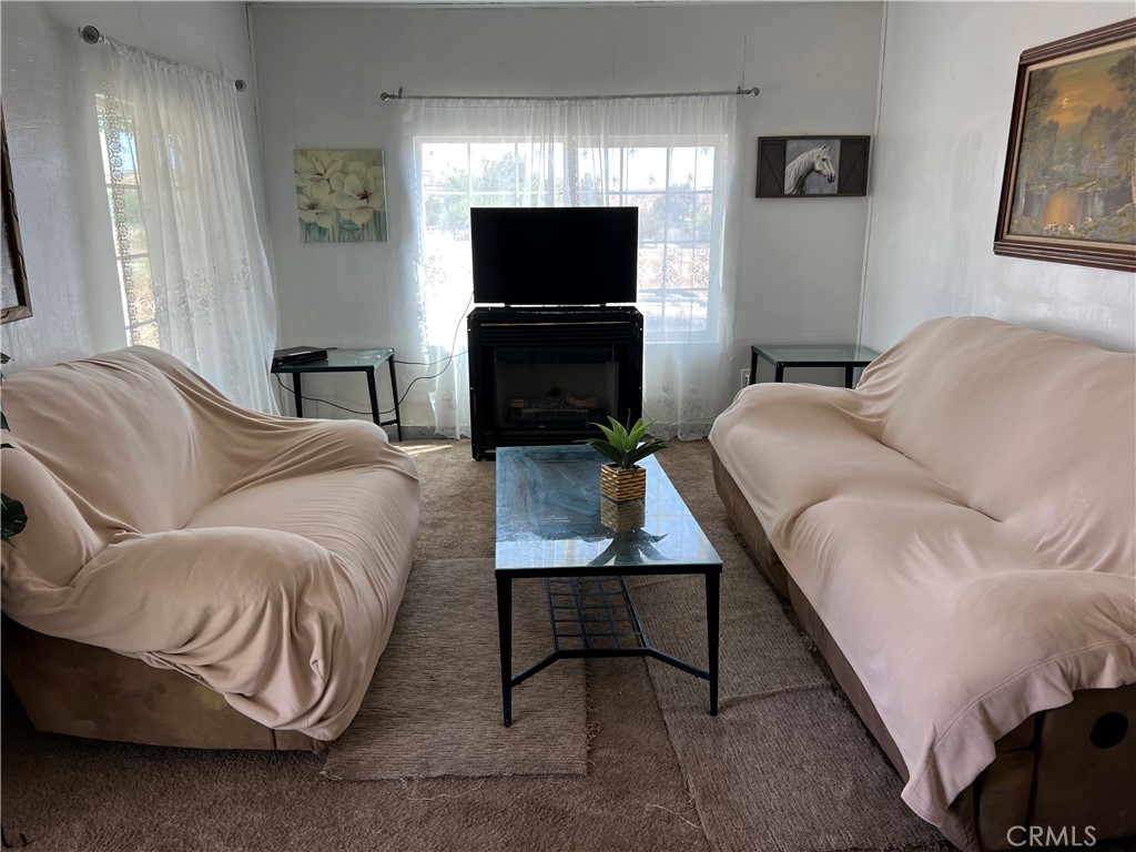 23321 Baker Avenue Property Photo 4