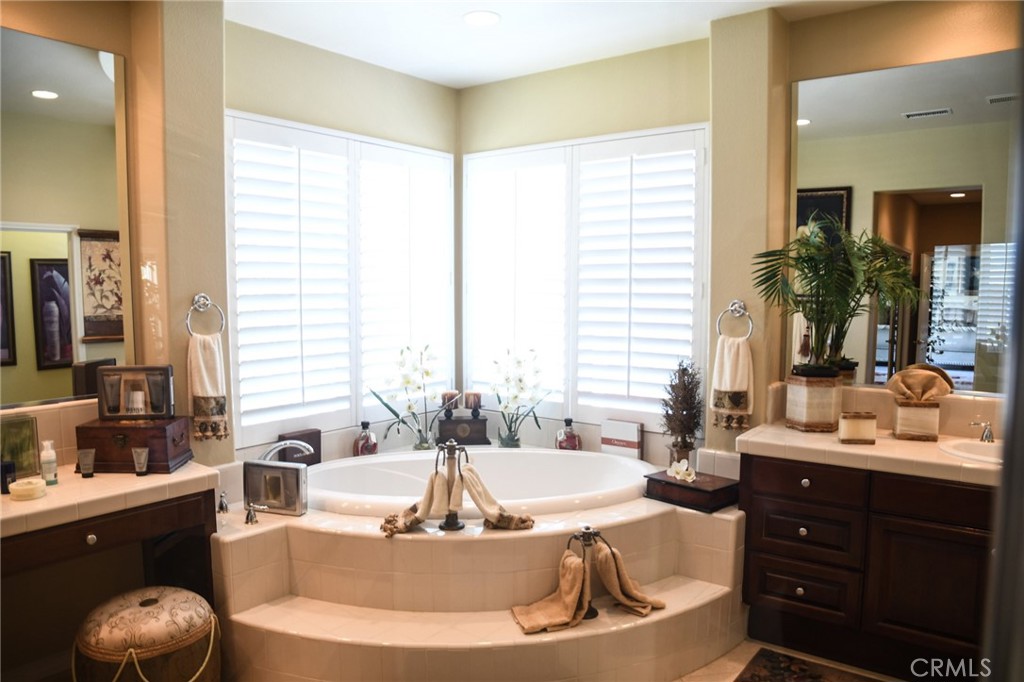 20370 Via Cellini Property Photo 14