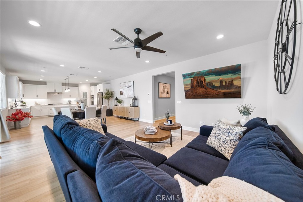58260 Aragon Way Property Photo 6