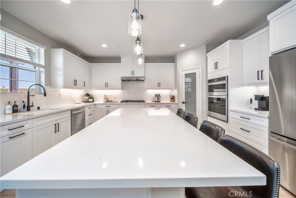 58260 Aragon Way Property Photo 15