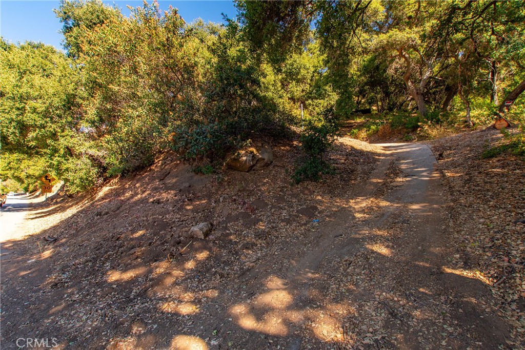 7210 Santa Susana Pass Road Property Photo