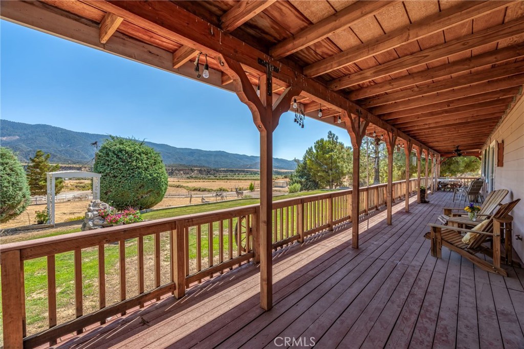 1087 Lockwood Valley Road Property Photo 1