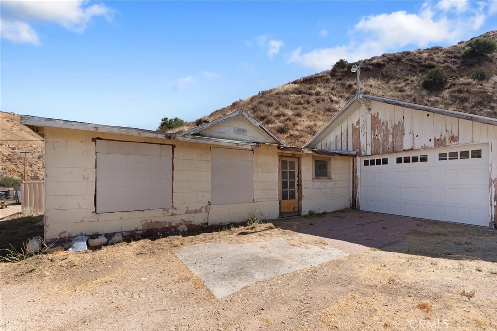 13684 Sierra Property Photo 17