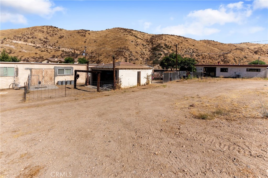 13684 Sierra Property Photo 20