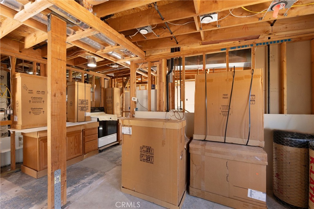 13684 Sierra Property Photo 21