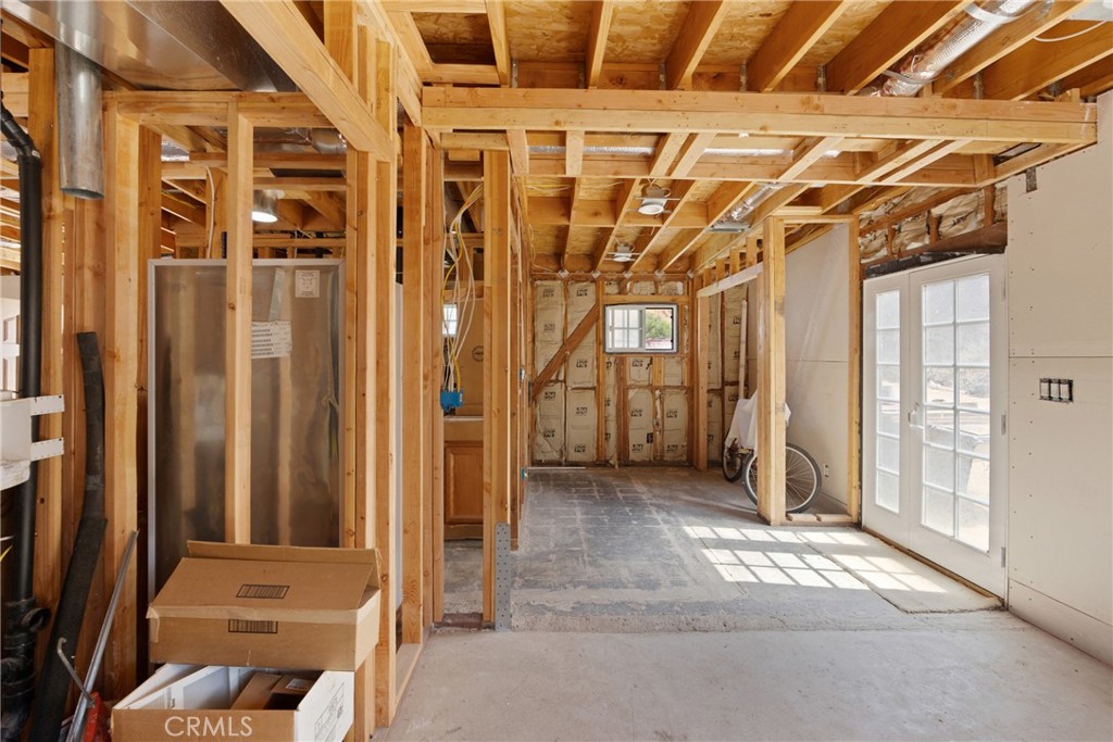 13684 Sierra Property Photo 25