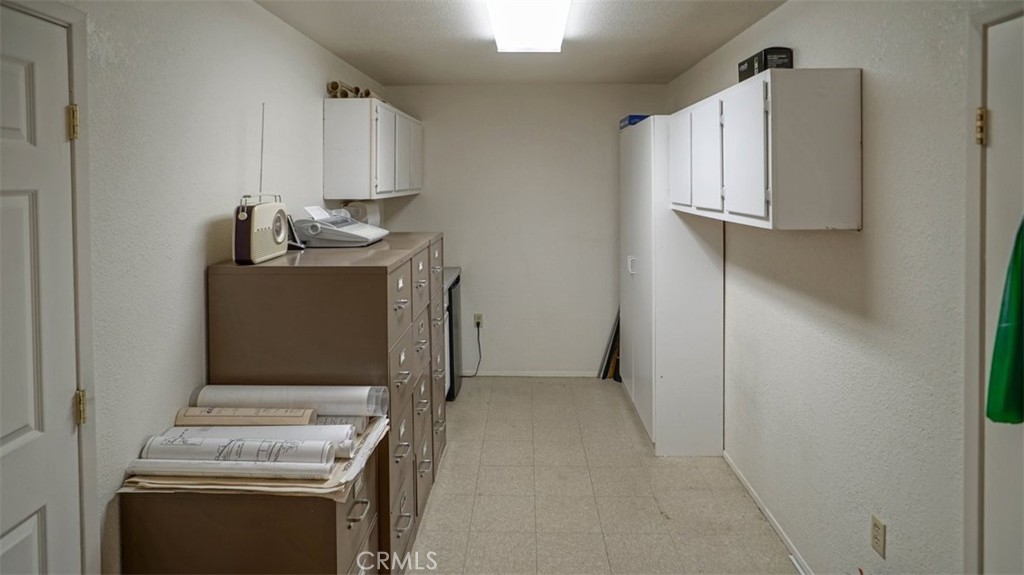 21069 Woodford Tehachapi Rd Property Photo 9