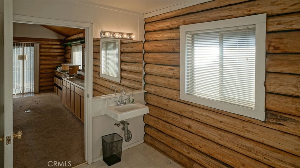 21069 Woodford Tehachapi Rd Property Photo 15